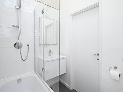 Picture 28